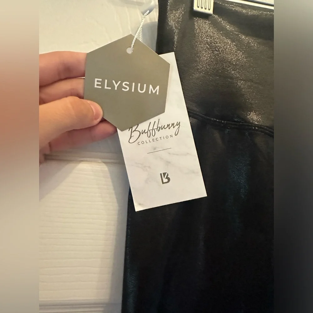 NWT Elysium BuffBunny Collection Sparkle Black and White Ombré Athletic leggings - Picture 4 of 7